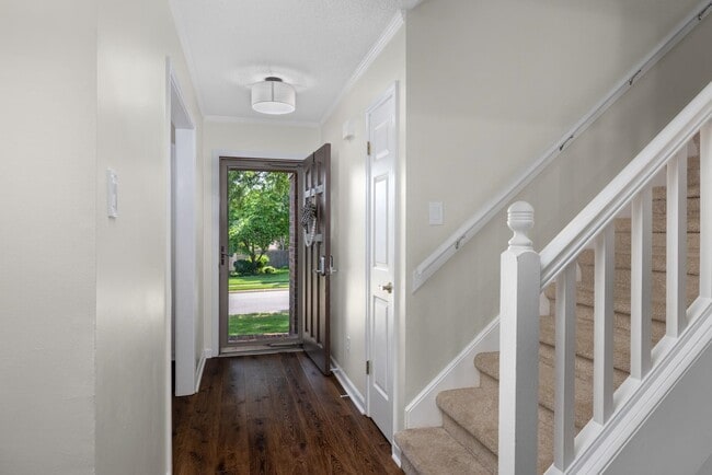 Building Photo - 3075 Stonecrest Cir