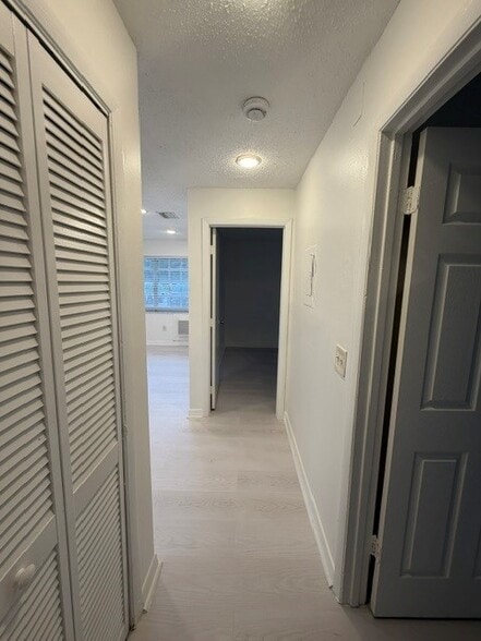 Building Photo - 4710 Mulberry Rd