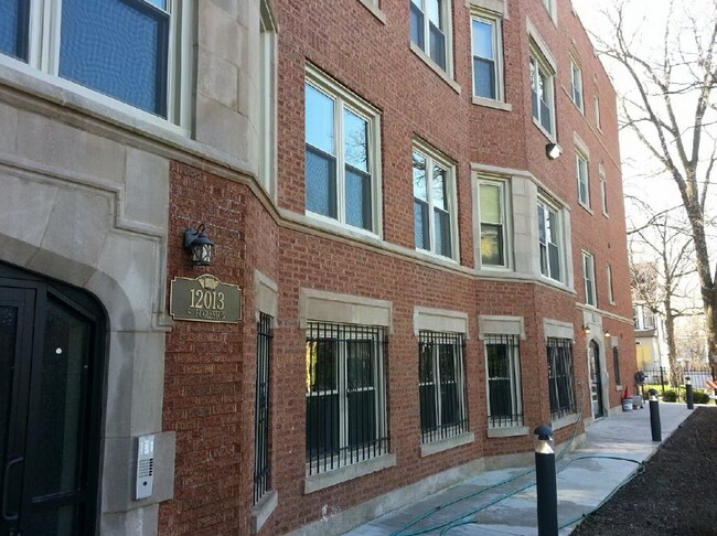 Building Photo - 12013 S Eggleston Avenue