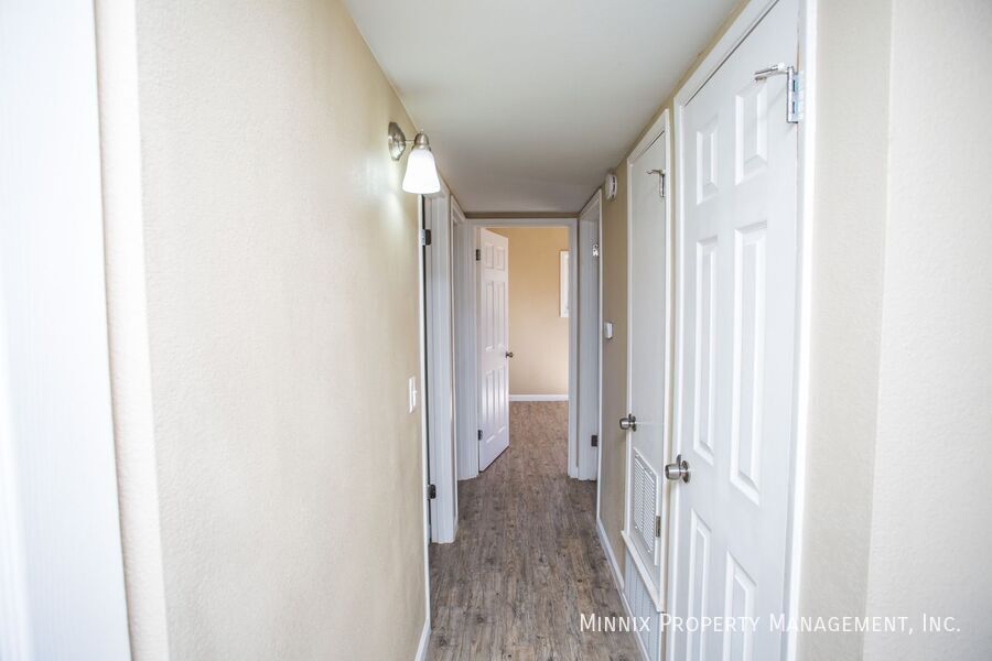 Building Photo - 2107 48th St