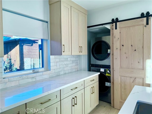 Building Photo - 22404 Vanowen St