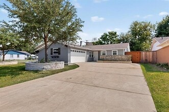 Building Photo - 126 Brookwood Dr