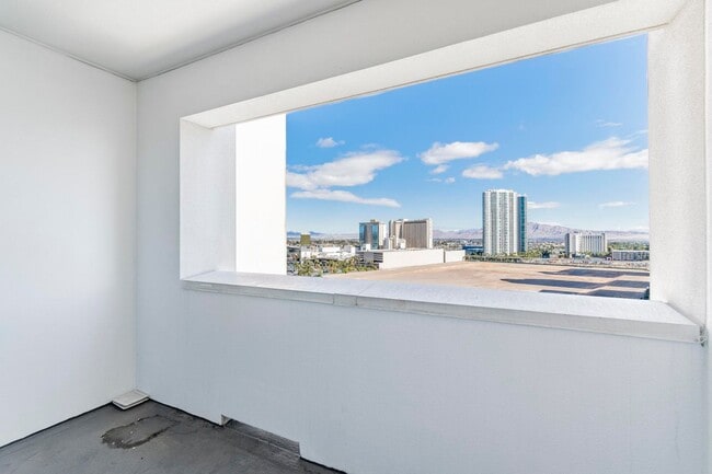 Building Photo - Live On The Strip — Sky Las Vegas High-Rise Condo