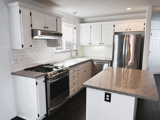 Building Photo - 3-Bedroom Home in vibrant Kenton neighborh...