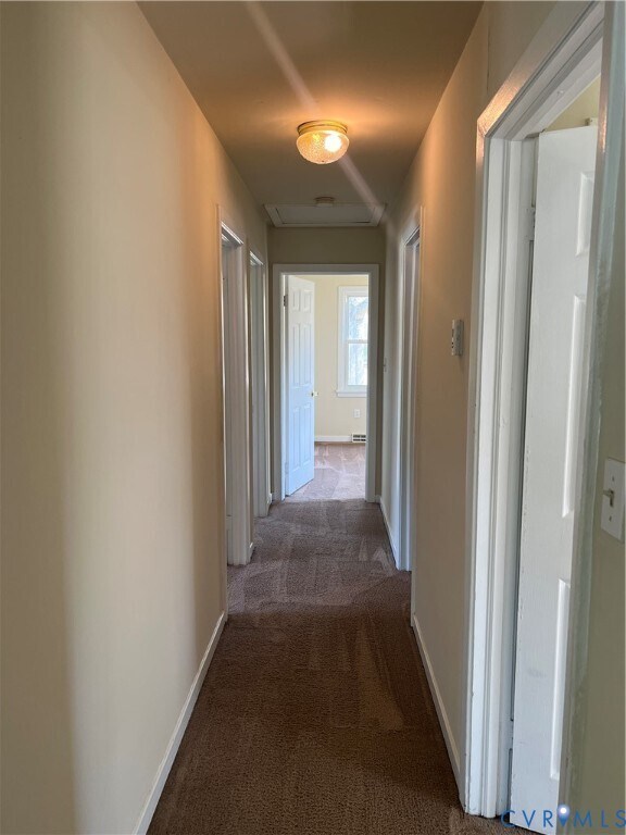 Building Photo - 3000 Clark St