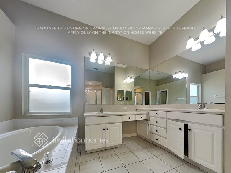 Building Photo - 10209 Timberland Point Dr