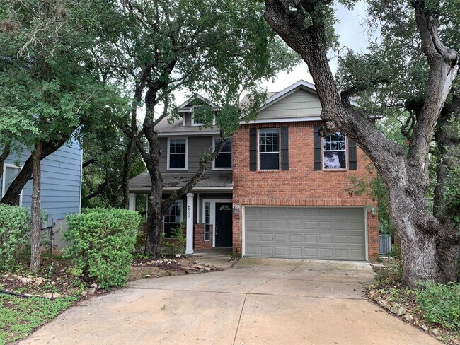Building Photo - *MOVE IN SPECIAL* Charming 3BD/2.5BA With Deck — Loop 1604 & Potranco!