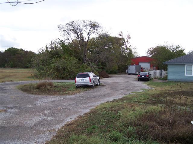 Building Photo - 802 N Powell Pkwy