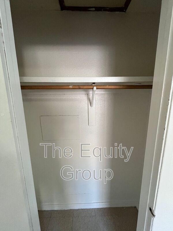 Building Photo - 9310 Rd 236