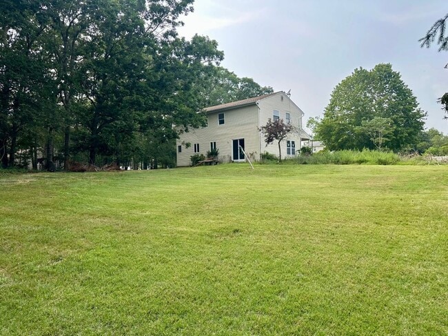 Building Photo - 12 Dundalk Rd
