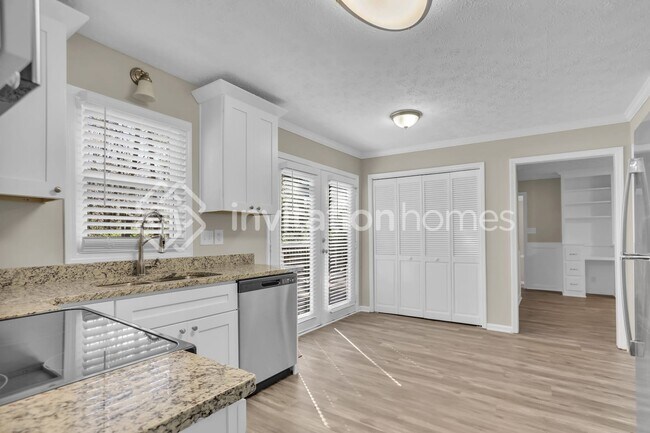 Building Photo - 426 Windsor Farms Dr