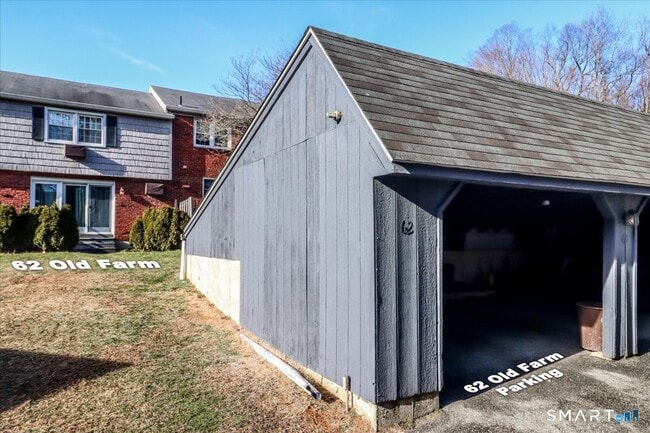 Building Photo - 62 Old Farms Ln