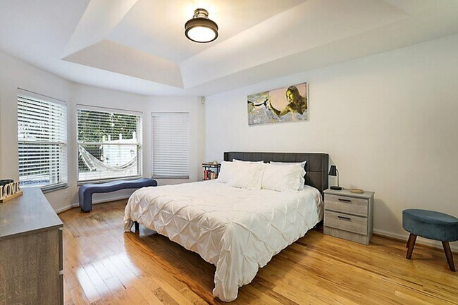 Building Photo - 18965 Adagio Dr