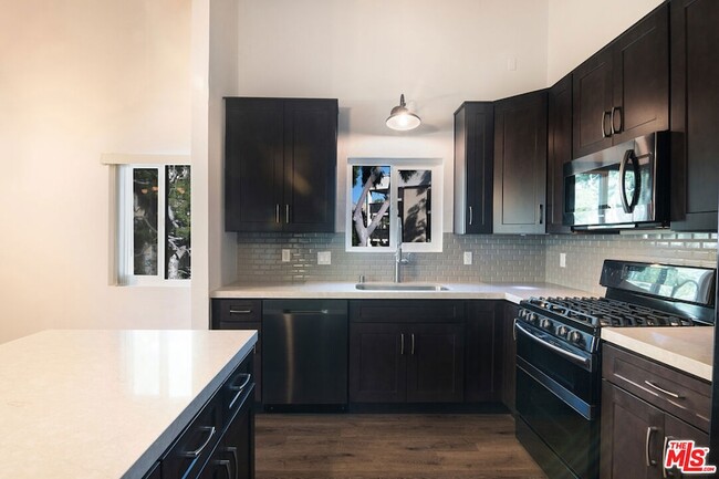 Building Photo - 4810 Hollow Corner Rd