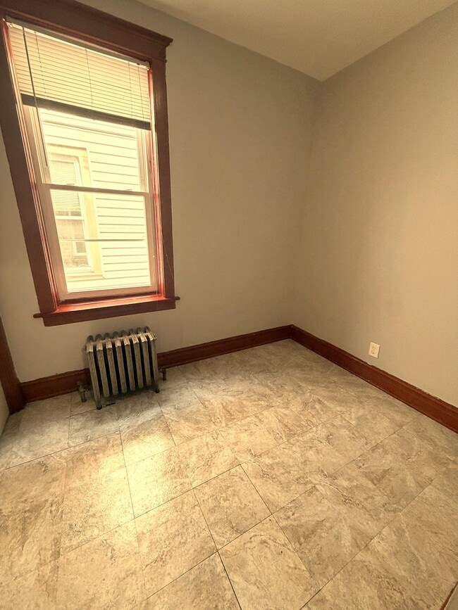 Building Photo - 1505 S 51st Ave