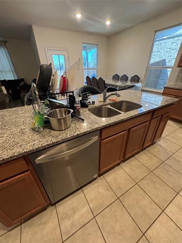 Building Photo - 231 Hadley Ln