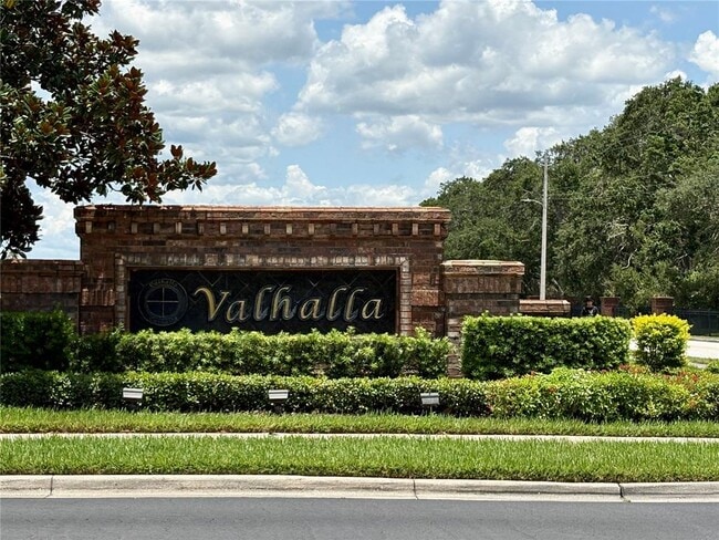 Building Photo - 4801 Pond Ridge Dr