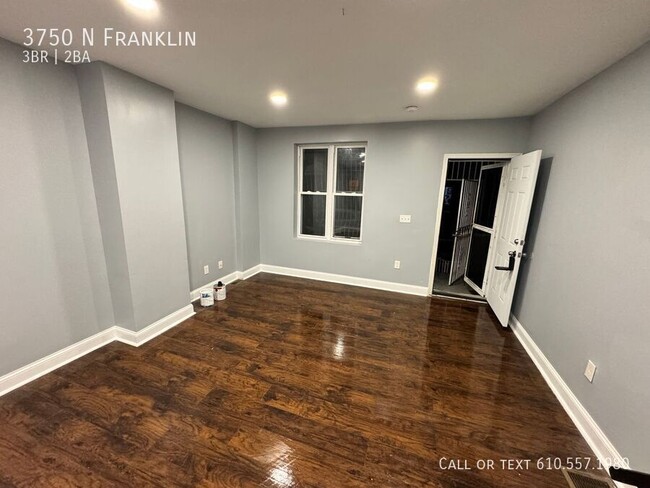 Building Photo - 3750 N Franklin-
