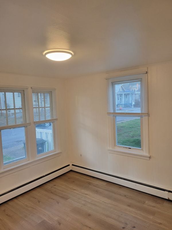 Building Photo - 1024 N High St