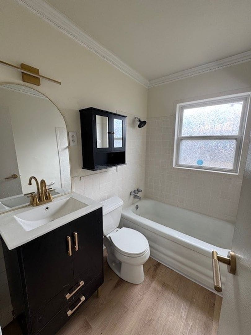 Building Photo - Beautiful 3BR/1BA spacious ranch style home in Warren Township