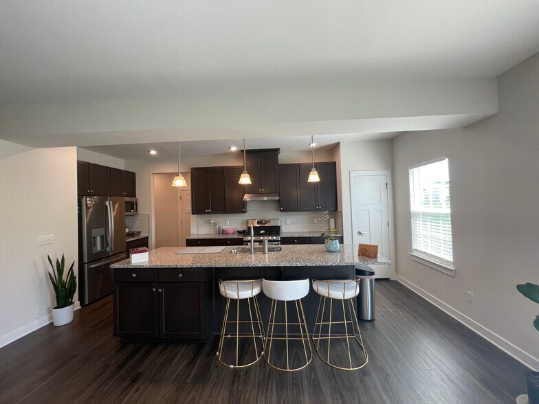 Building Photo - 3066 Boxbury Ln