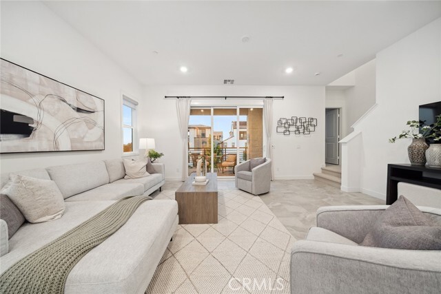 Building Photo - 185 Sentosa