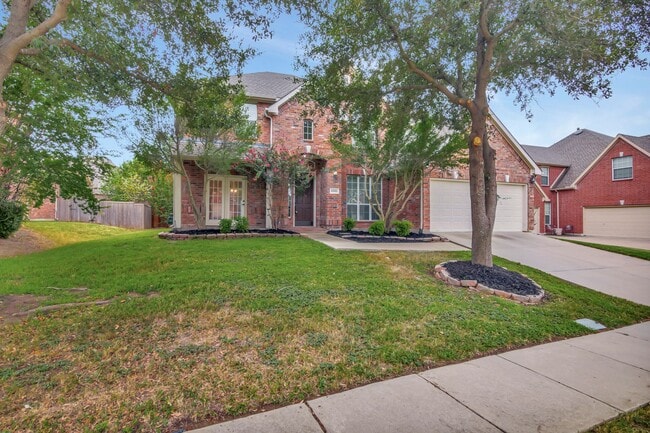 Building Photo - Stonebridge Ranch Beauty