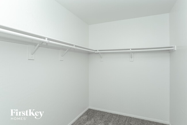 Building Photo - 7600 Scarlet Tapestry Ct