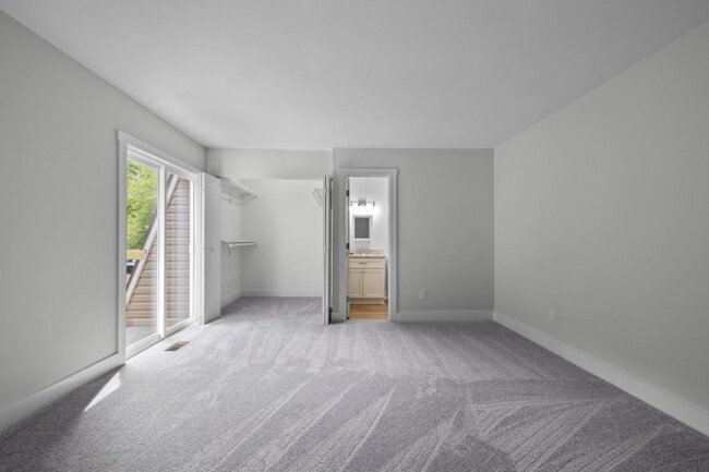 Building Photo - 196 Finley Forest Dr