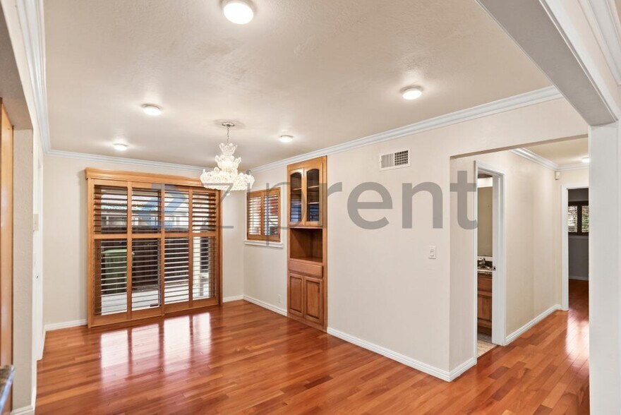 Building Photo - 1141 Kiely Blvd