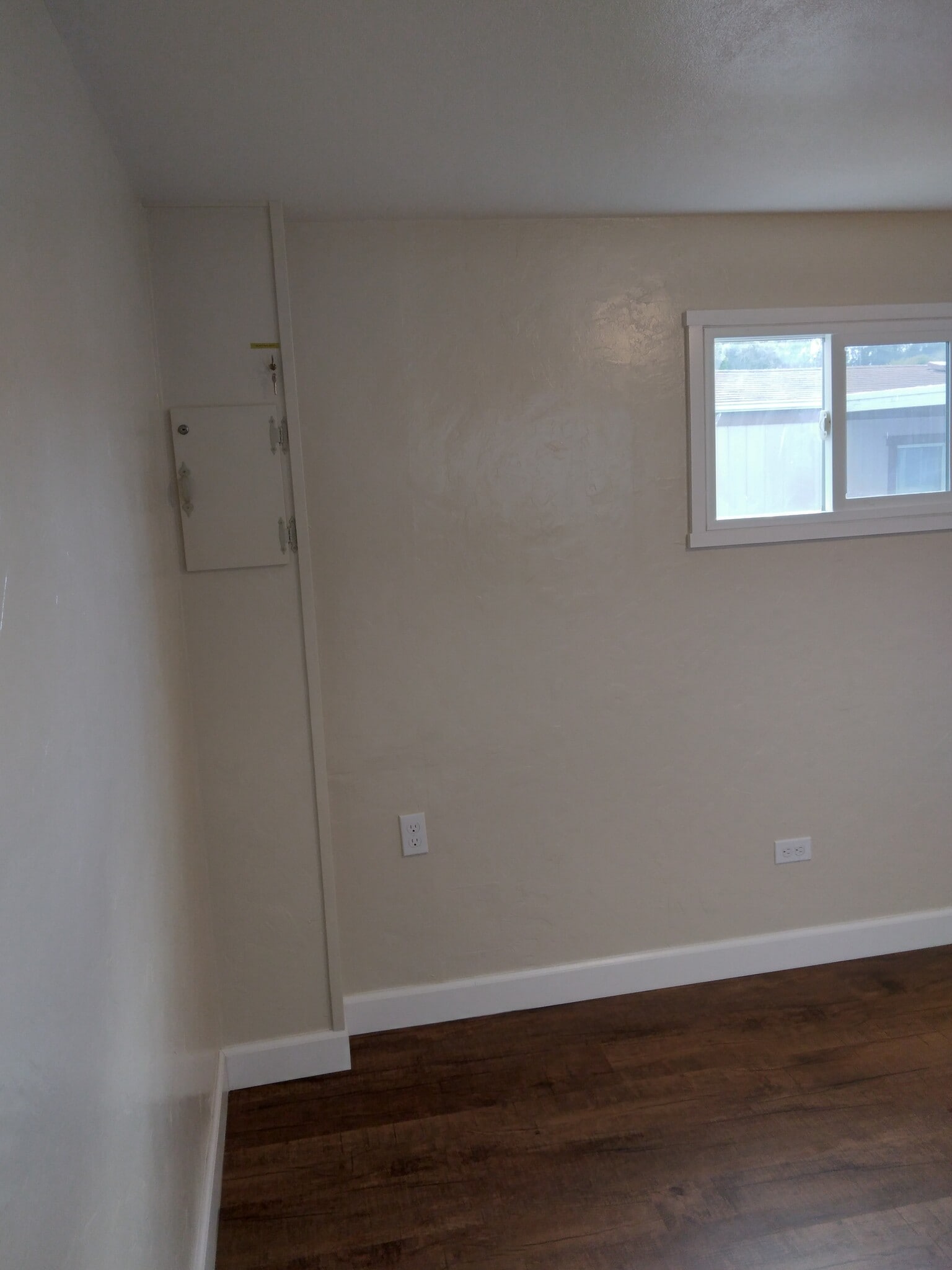 Bedroom - 3300 Portola Dr