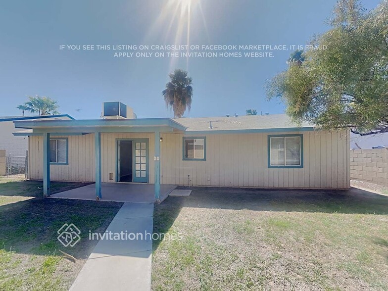 Building Photo - 10322 W Calle Del Oro