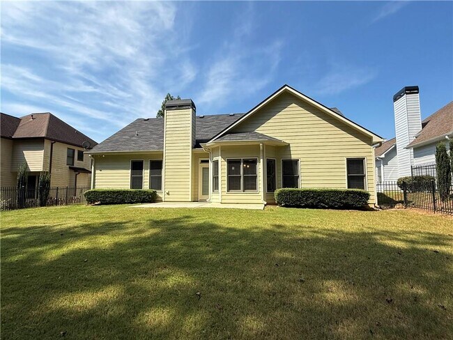 Building Photo - 518 Oriole Farm Trail