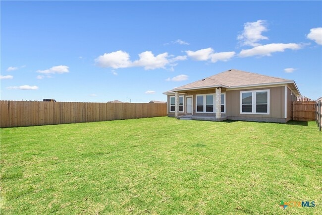 Building Photo - 2823 Fox River Dr