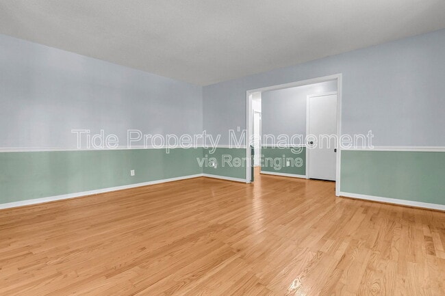Building Photo - 109 Runnymede Ln