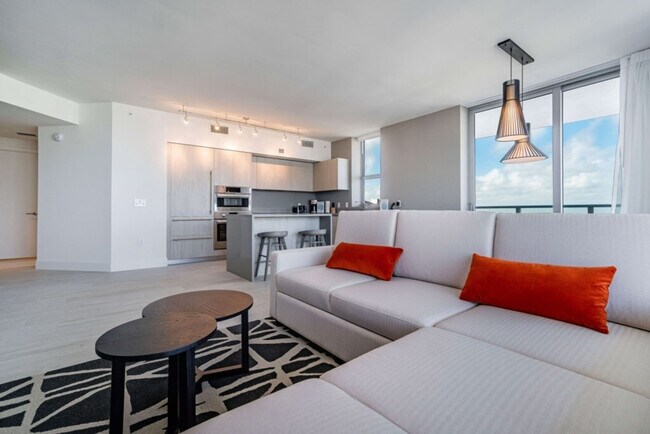 Building Photo - 4112 Jimmy Buffett Mem Hwy