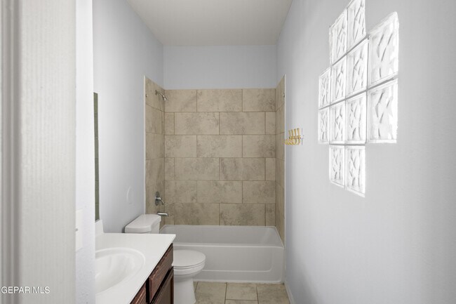 Building Photo - 14368 Chris Zingo Ln