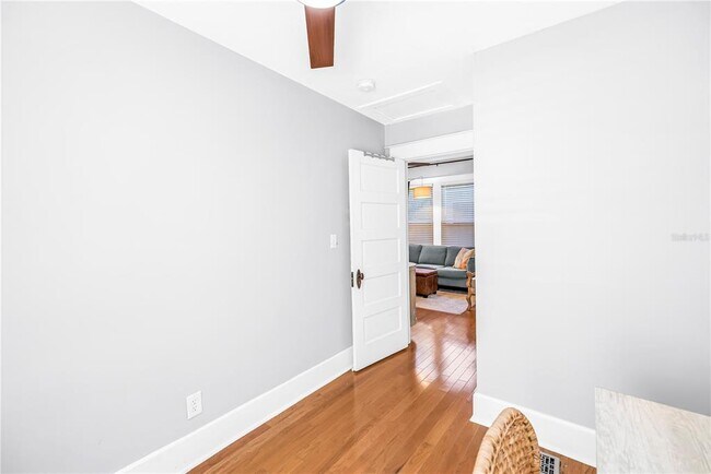 Building Photo - 748 11th Ave N