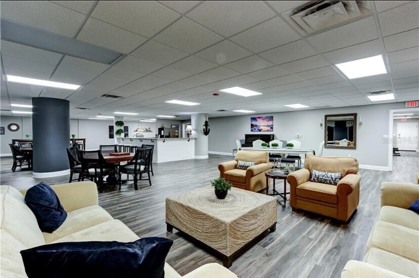 Clubhouse - 225 W Seminole Blvd