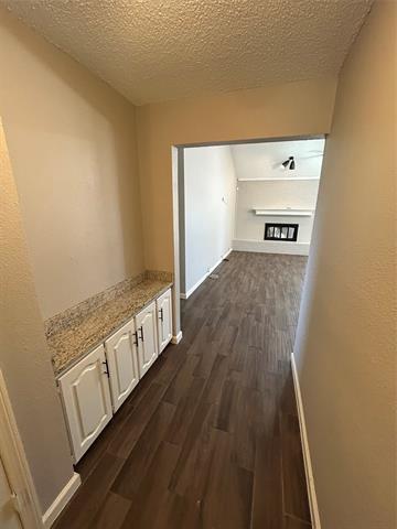 Building Photo - 1007 Almond Ct