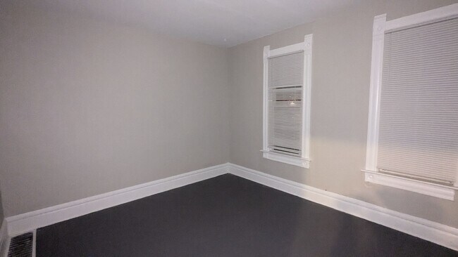 Building Photo - Atlas Investment Group, LLC (569 Allyn St ...
