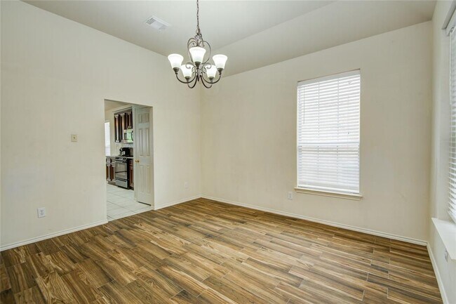 Building Photo - 21718 Grand Hollow Ln
