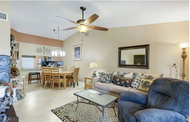 Building Photo - 9270 Lake Park Dr