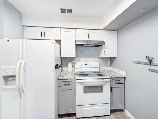 Building Photo - 12216 Fox Hound Ln