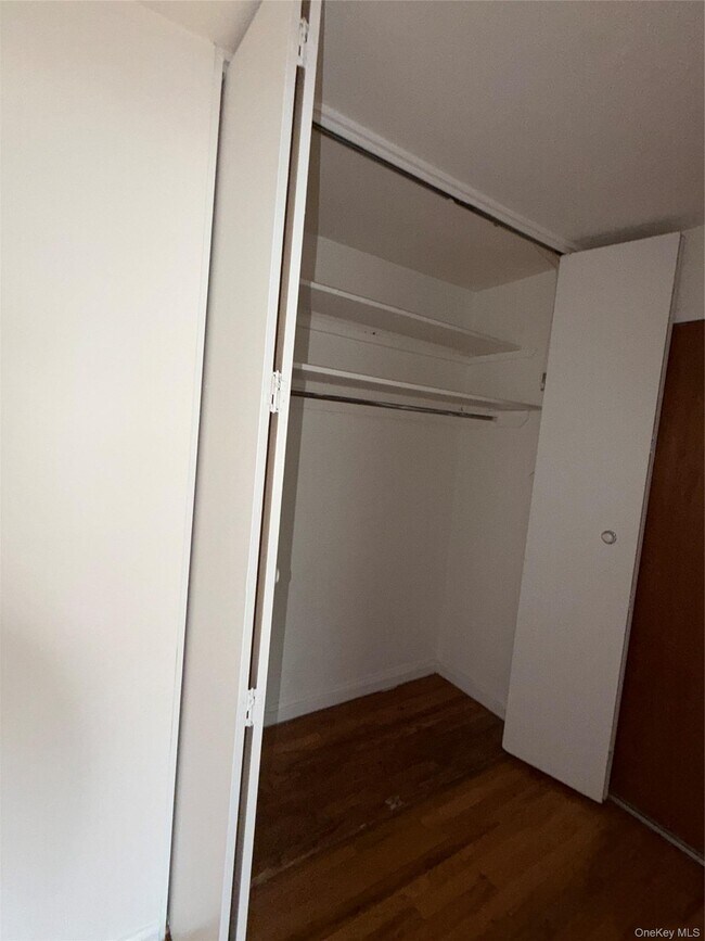 Building Photo - 27 Bon Aire Cir