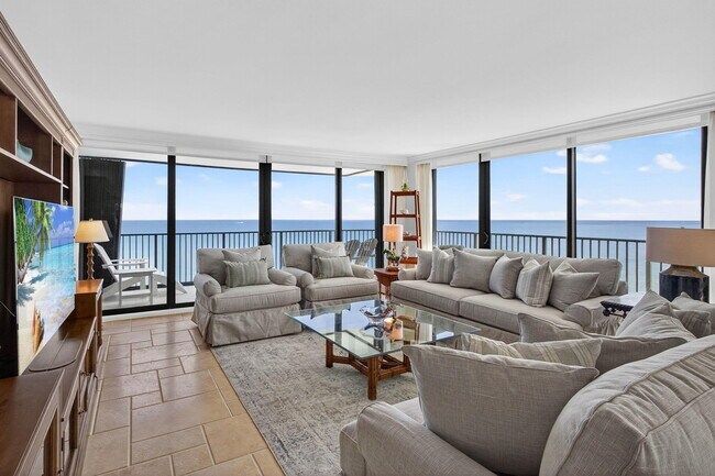 Building Photo - 400 S Beach Rd