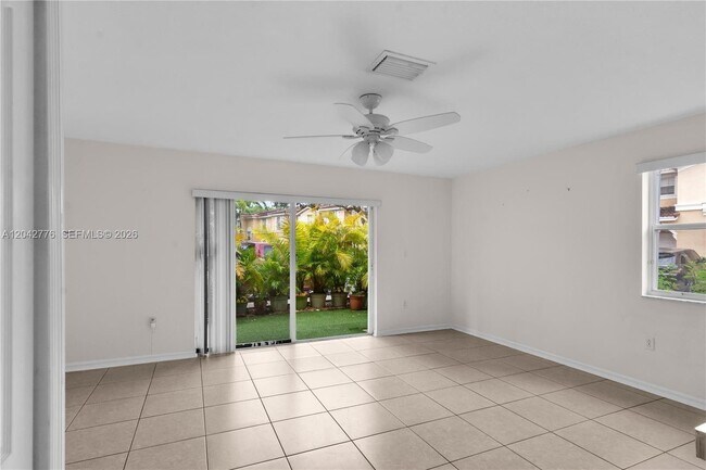 Building Photo - 12990 SW 30th Ct