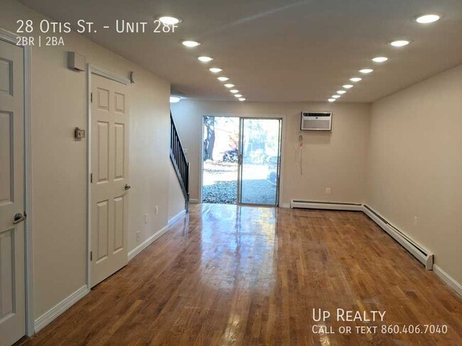 Building Photo - 28 Otis St