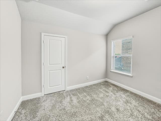 Building Photo - 213 Suma Dr