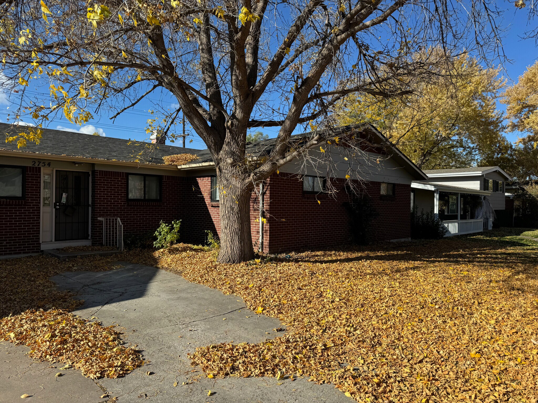 Building Photo - 2754 N Prospect St